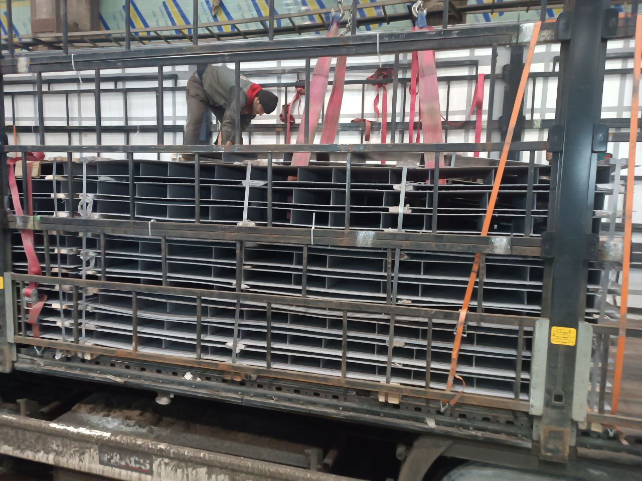 Металлоконструкции мостиков с ограждениями для: г. Свободный