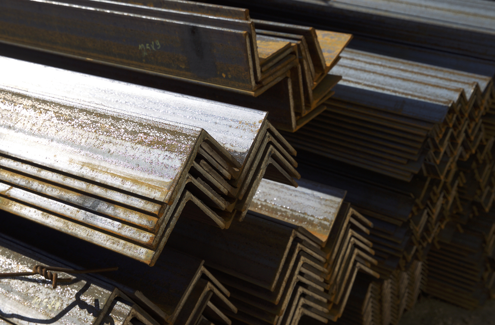 alyuminievye-neravnopolochnye-ugolki-txt